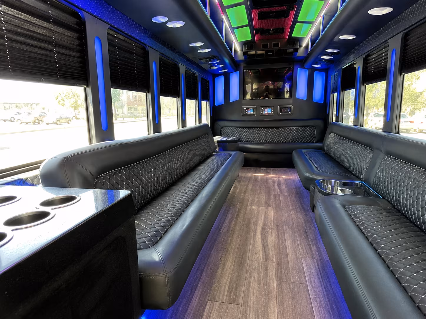 blog rent a bus to boone hall plantation hero
