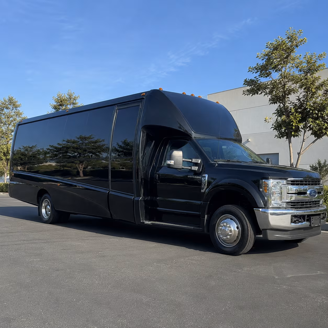field trip buses for columbia myrtle beach and statewide destination trips