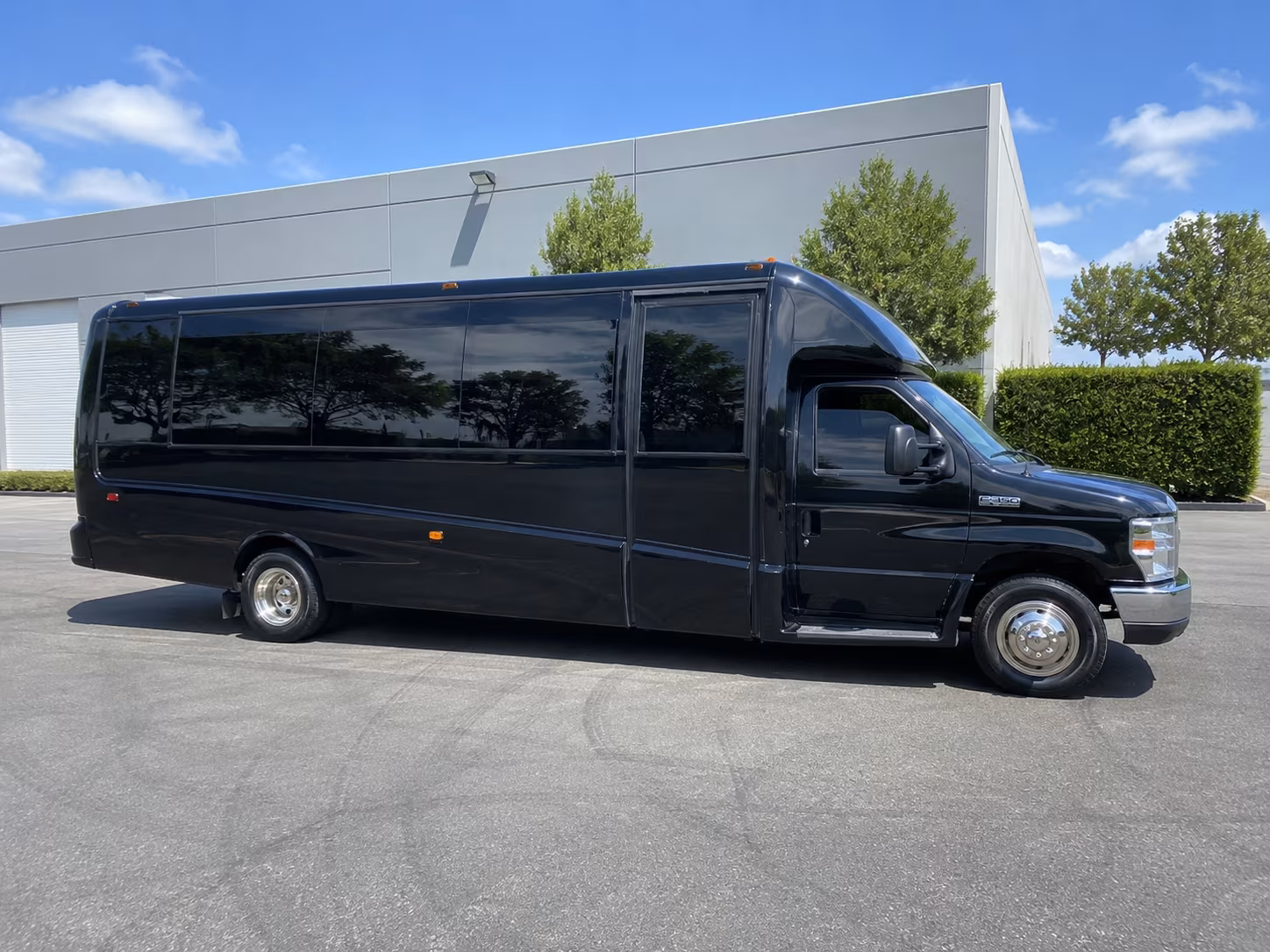 mount pleasant new years eve party bus rental