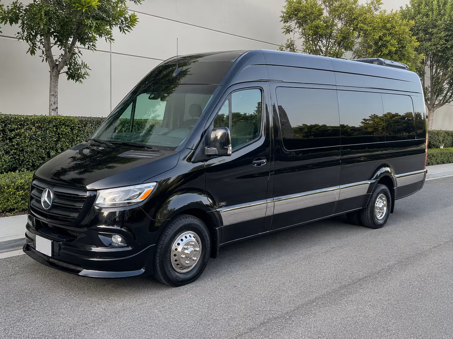 reserve transportation for your next prom 3