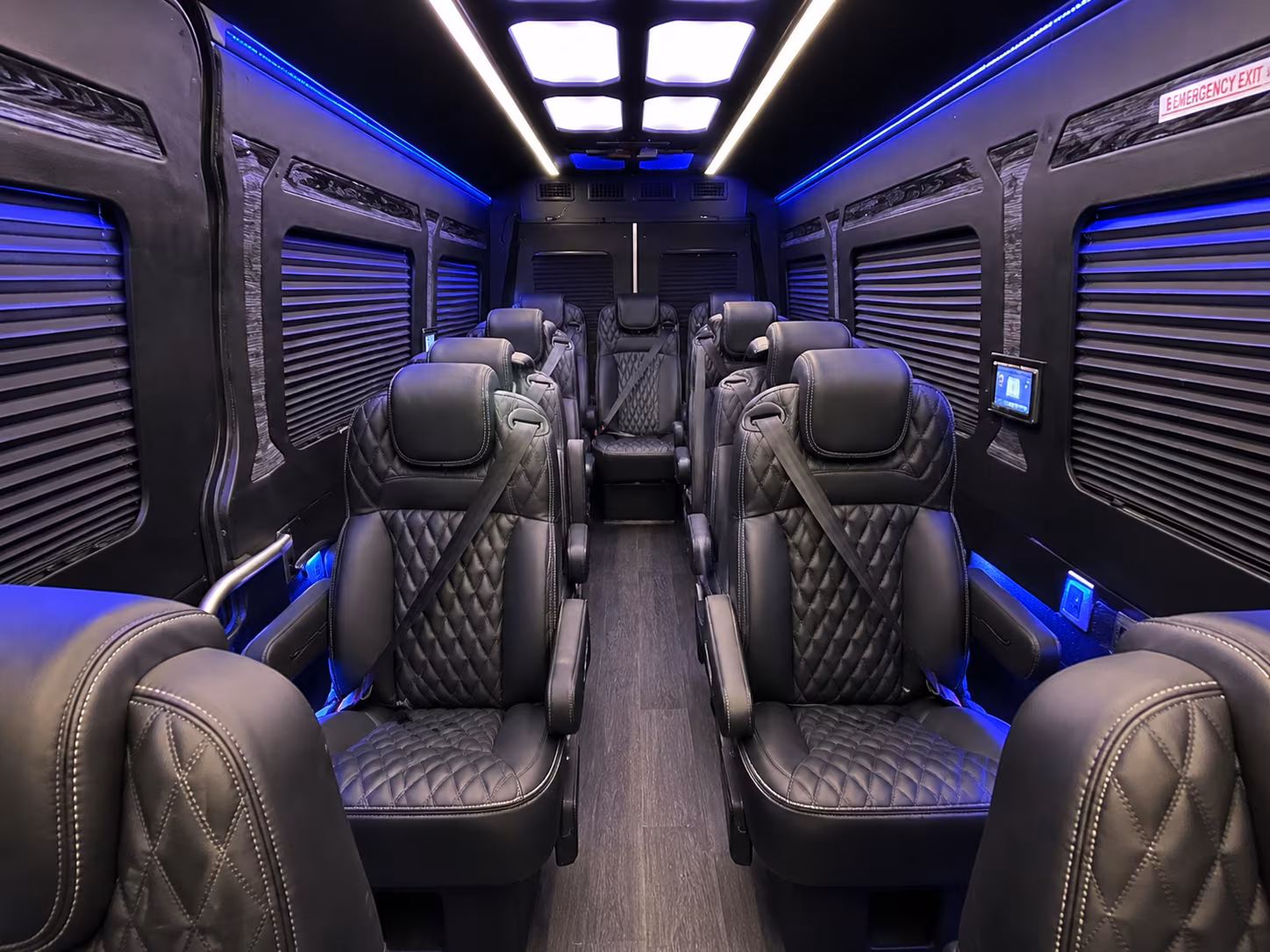 reserve transportation for your next wedding 1