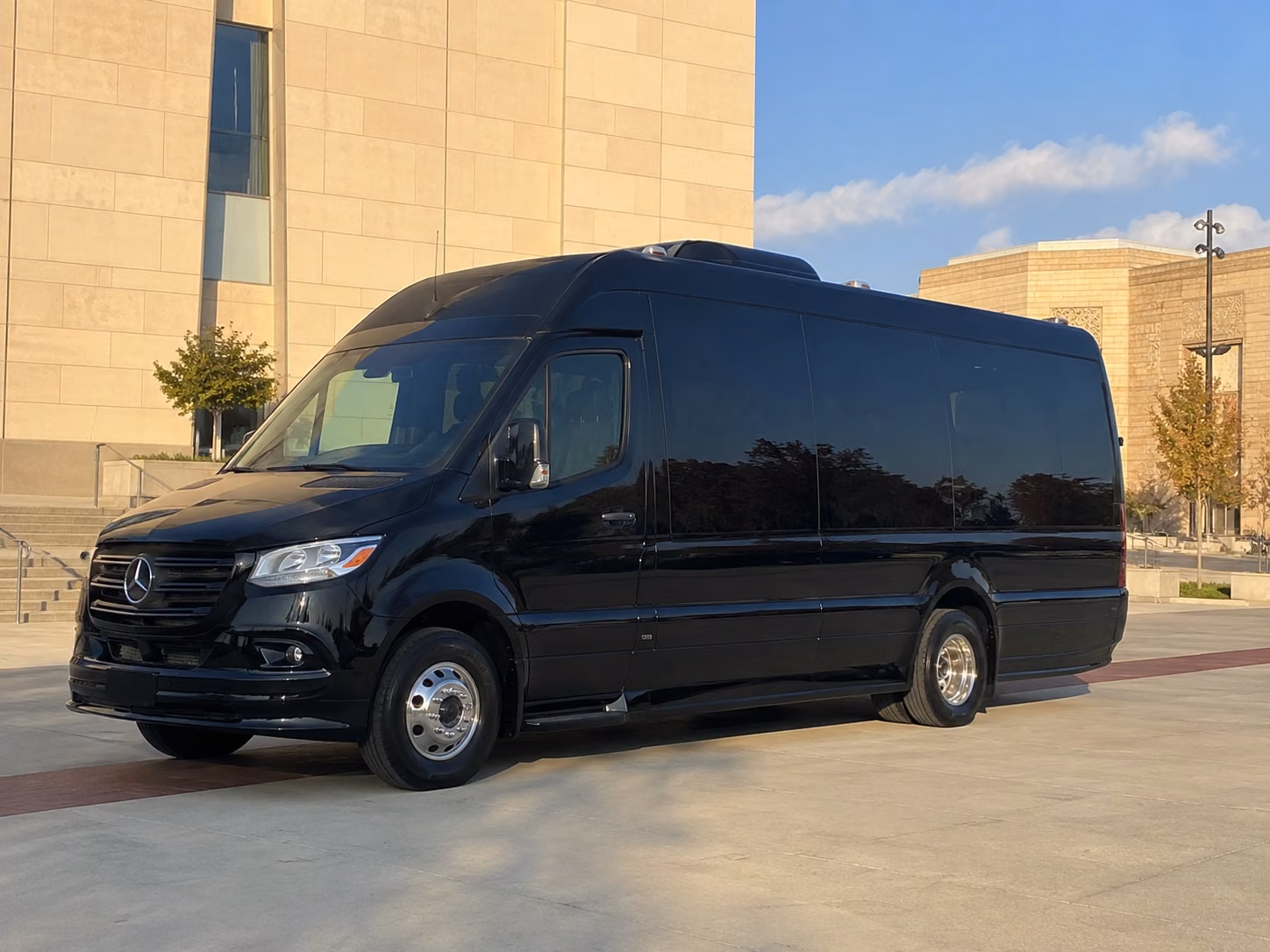 wedding and rehearsal dinner buses in mount pleasant